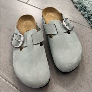 Light Blue Boston Buckle Birkenstock Clogs. Never worn!!